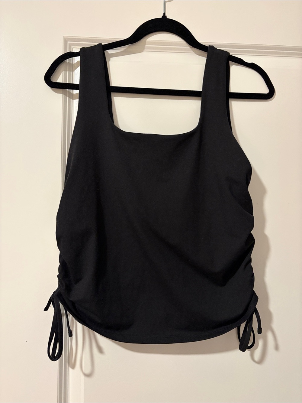 Black Women's Square Neck Active Tank Top with Side Tie